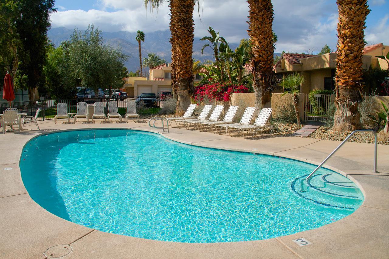 The Oasis Resort Palm Springs Bagian luar foto